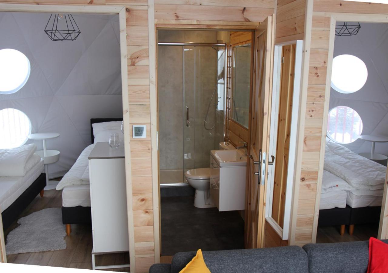 Glamping Gliczarow Klapnioki Bed & Breakfast Lesnica  Ngoại thất bức ảnh